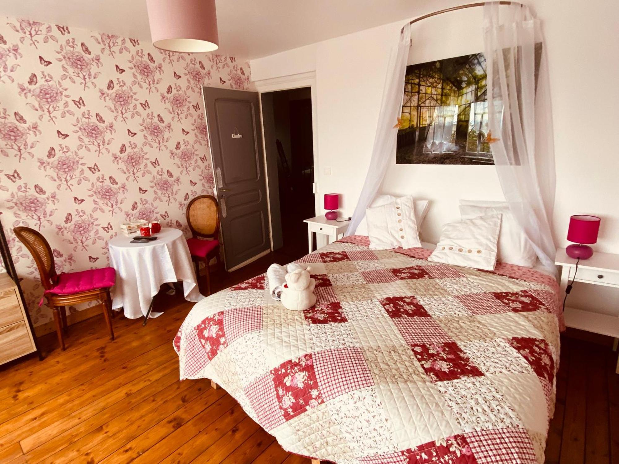Les Iris D'hote Frühstückspension 3*